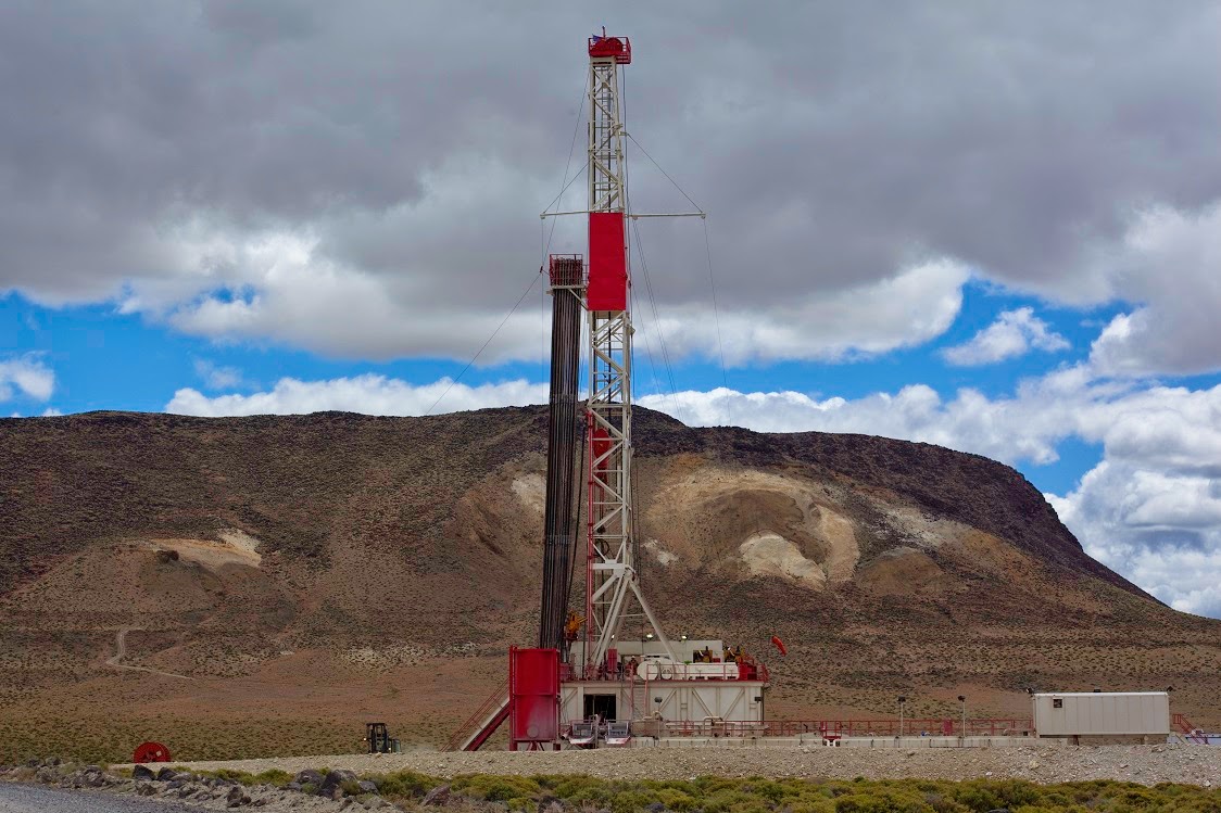 Current Trade Offers OIl Rig for sale complete with all components