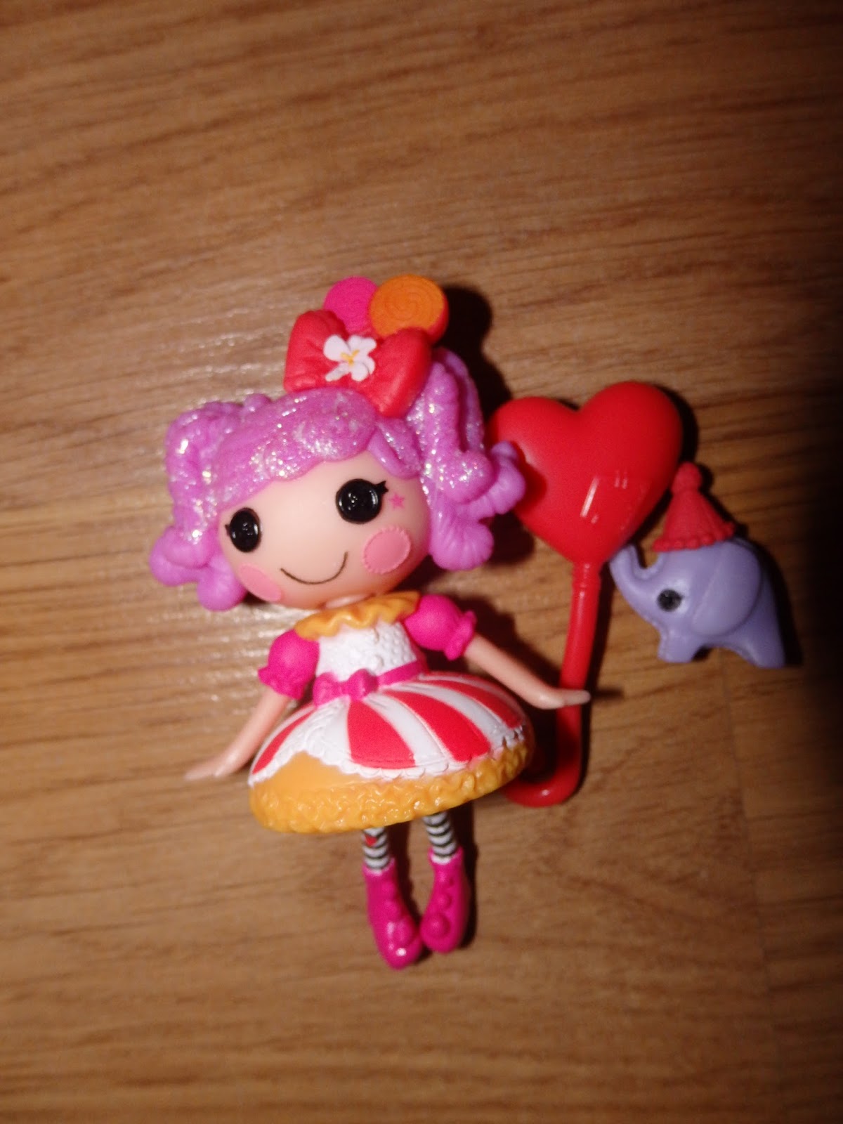 Lalaloopsy Minis Peanut Big Top Party series Sparkle Hair 