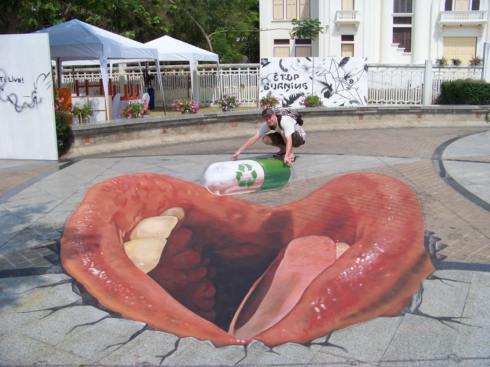 [Image: street_art_march_2012_1.jpg]