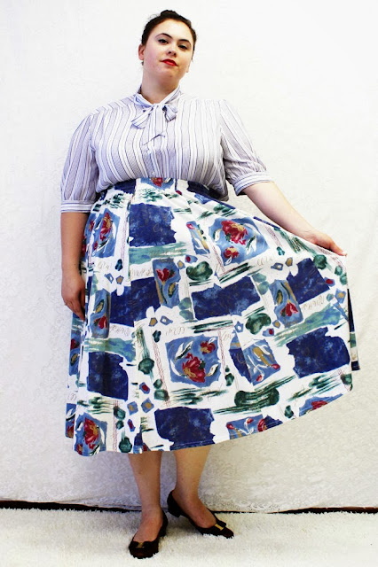 https://www.etsy.com/listing/161208656/plus-size-vintage-abstract-print-knit