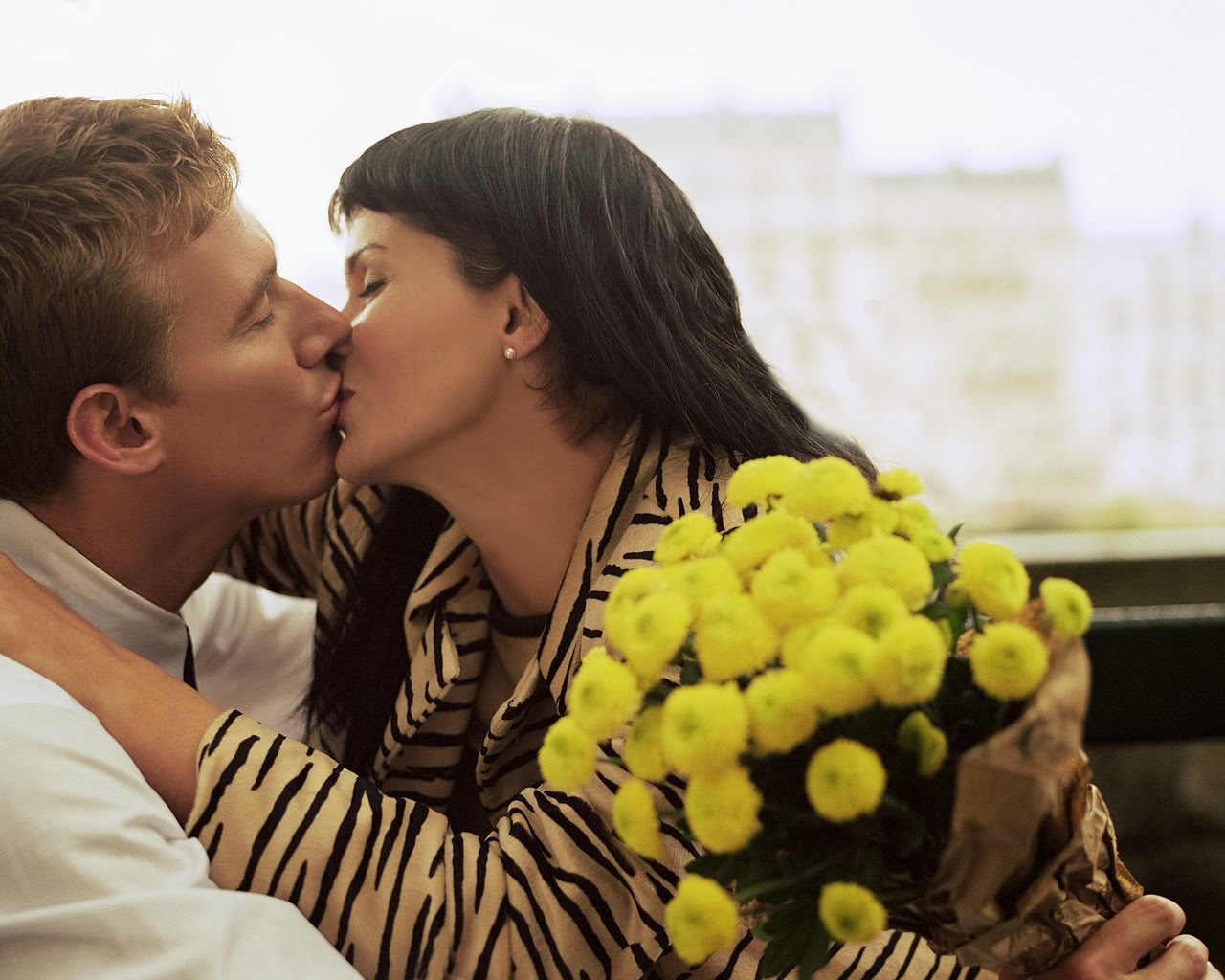 happy kiss day 13th february 2014 hd images and pics happiness style