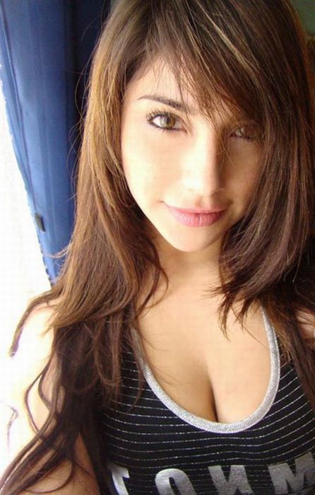 A7la Wa Ajmal Banat Facebook Chat Ajilbabcom Portal Picture