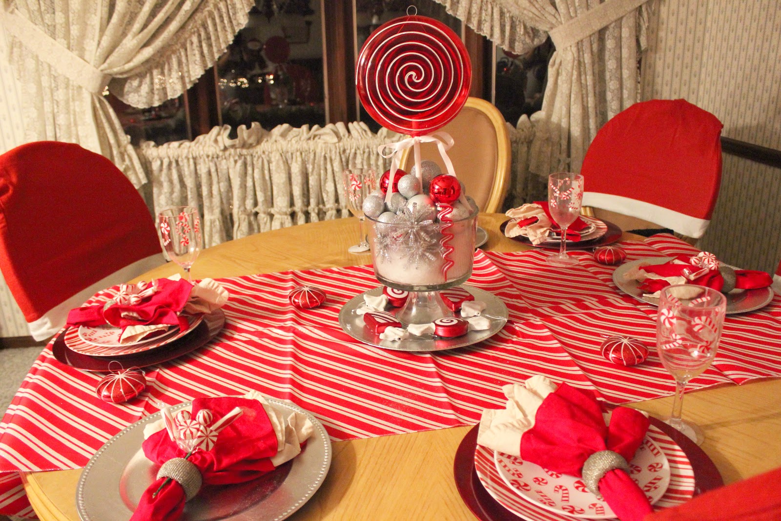 Heather's Thrifty Closet: Christmas In Our Home..