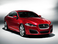 Review : Jaguar XF 2012
