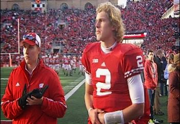 Wisconsin QB Joel Stave dealing with lingering shoulder injury, is out indefinitely. Wisconsin QB Joel Stave dealing with lingering shoulder injury, is out indefinitely.