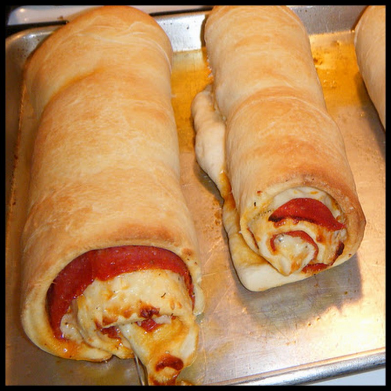Dollar Store Crafter Pepperoni Rolls