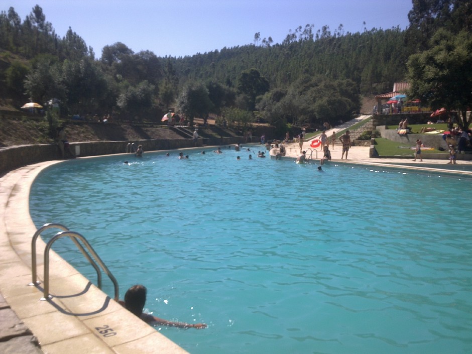 Piscina Fluvial Cardigos