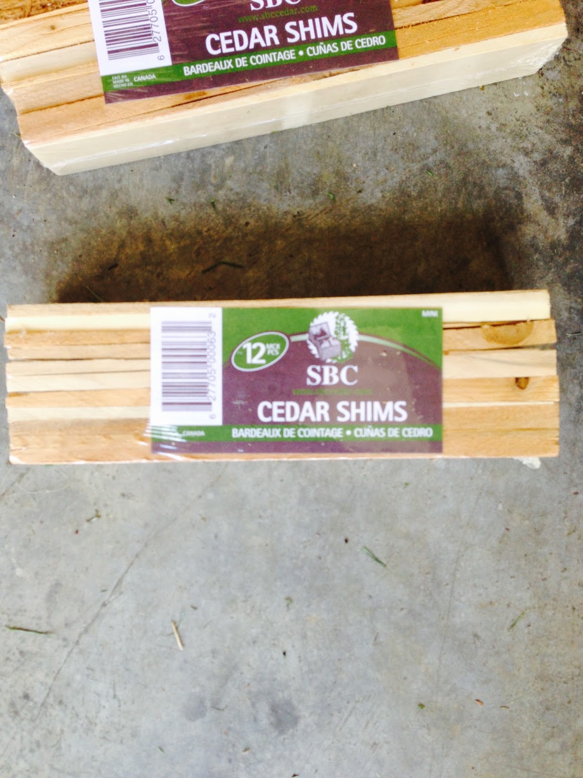 Goldens and Glue Guns DIY Wood Shim Headboard