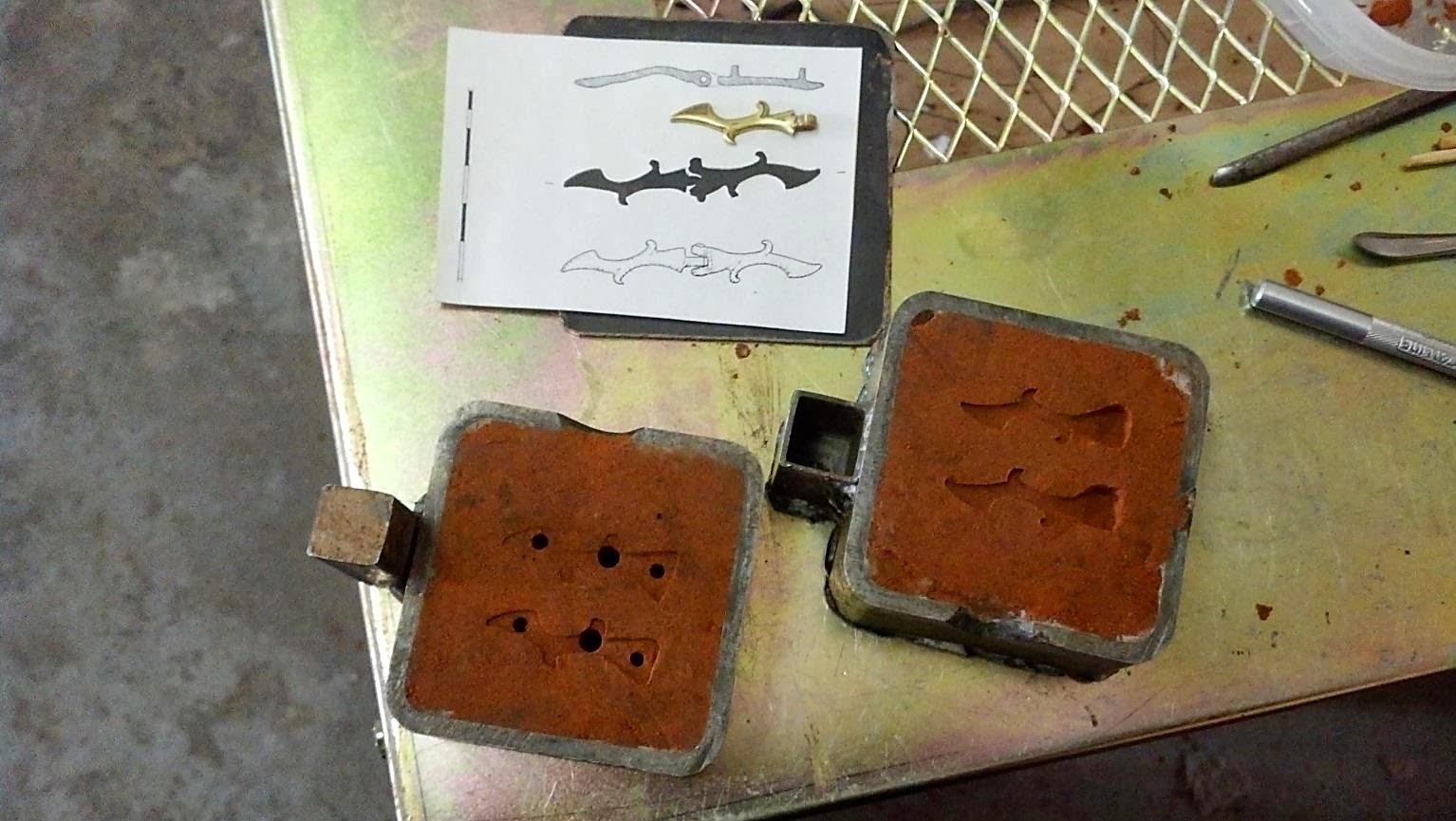 Casting flask.