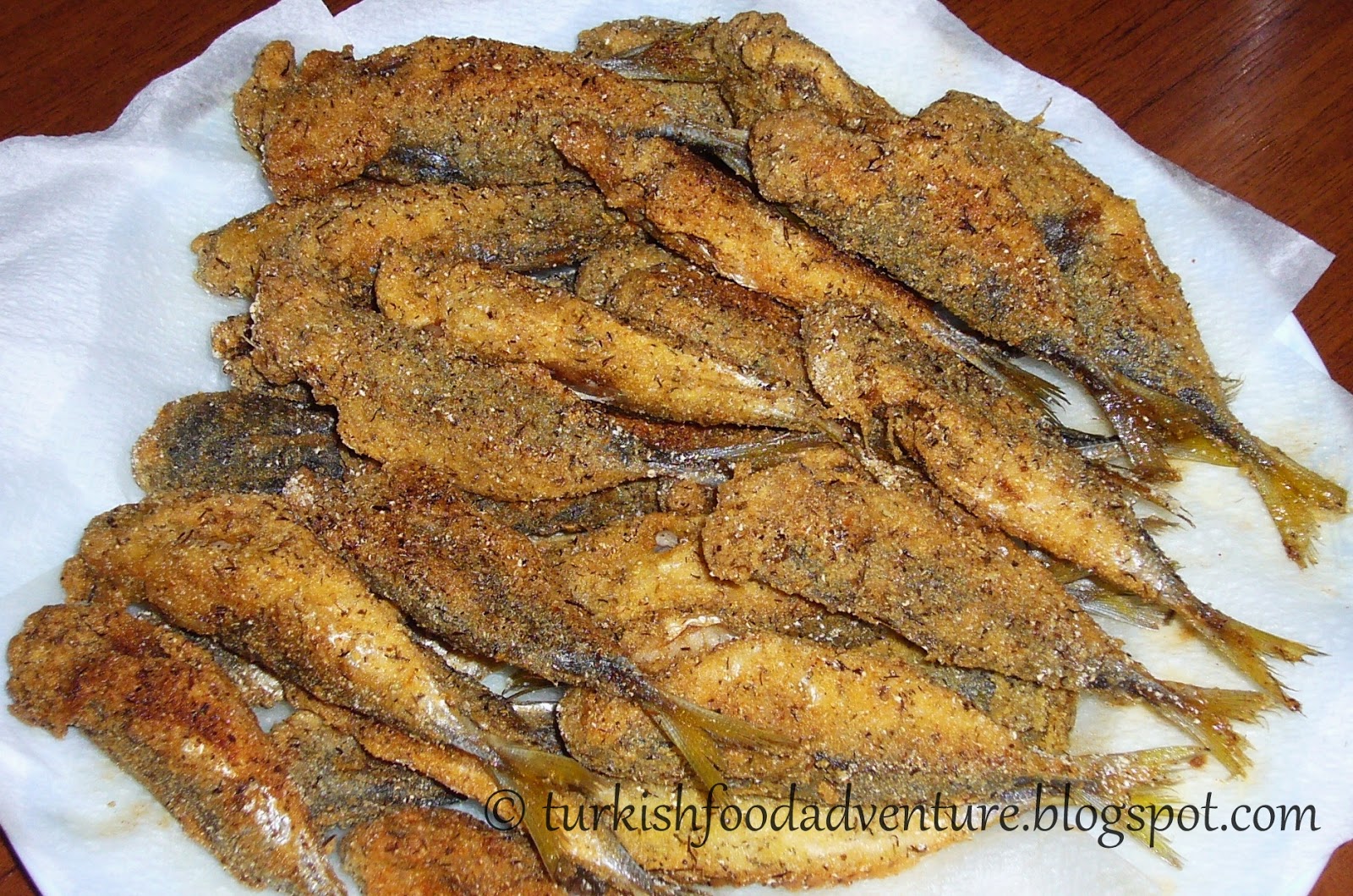 Turkish Food Adventure Fried Horse Mackerel Istavrit balığı kızartması