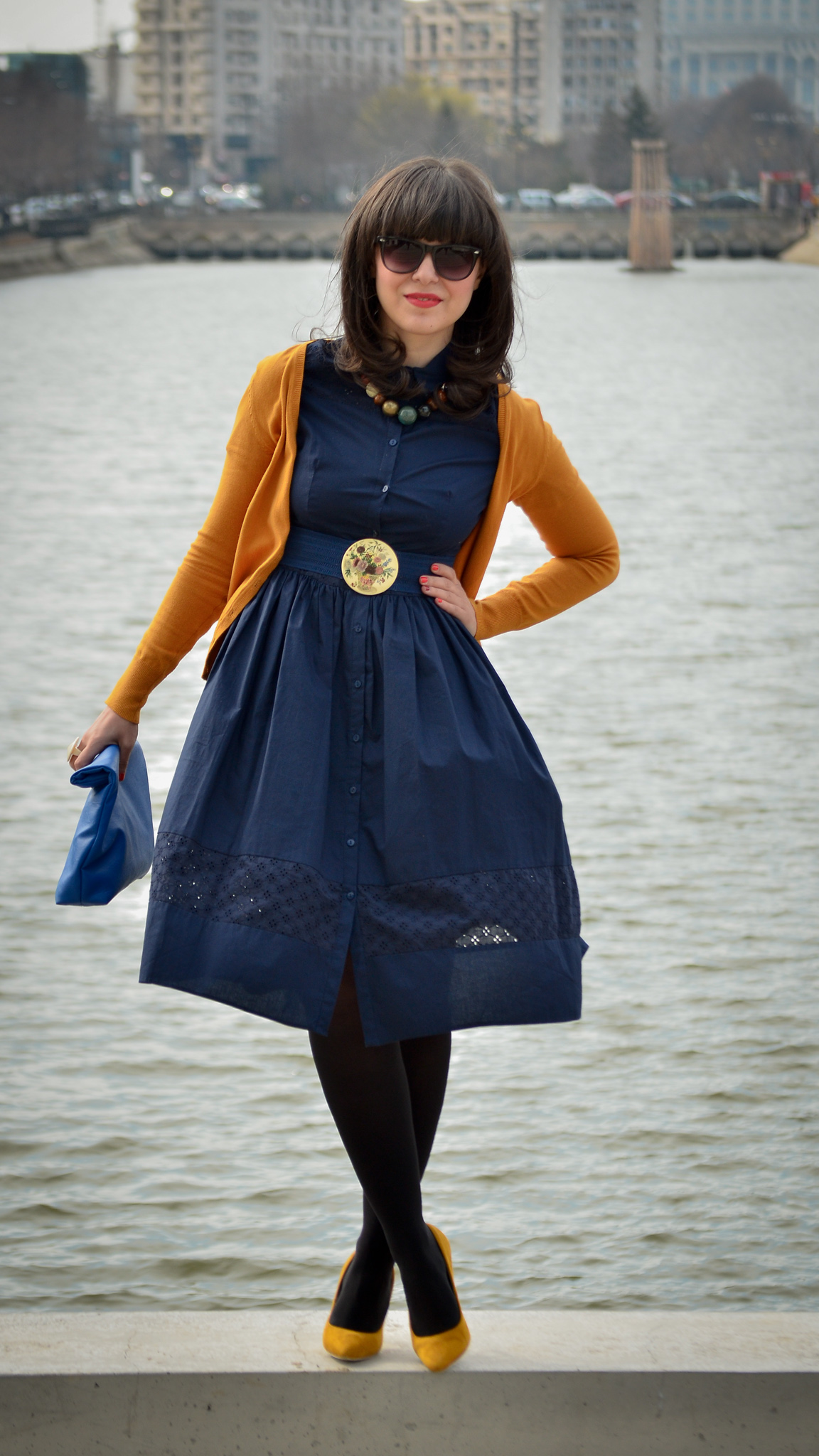 spring outfit navy dress 50s style mustard cardigan c&a thrifted belt cobalt blue clutch new yorker poema mustard heels 