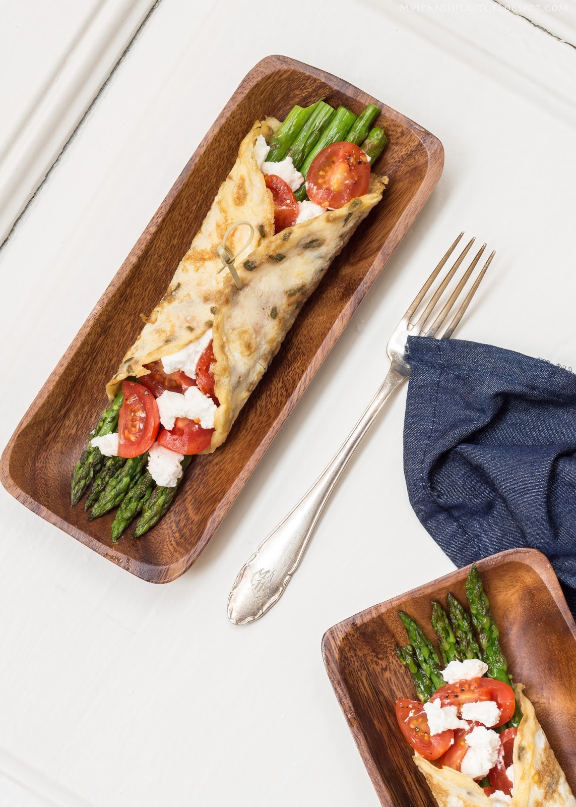 My Spanish Taste Omelette with asparagus, tomatoes and goat cheese