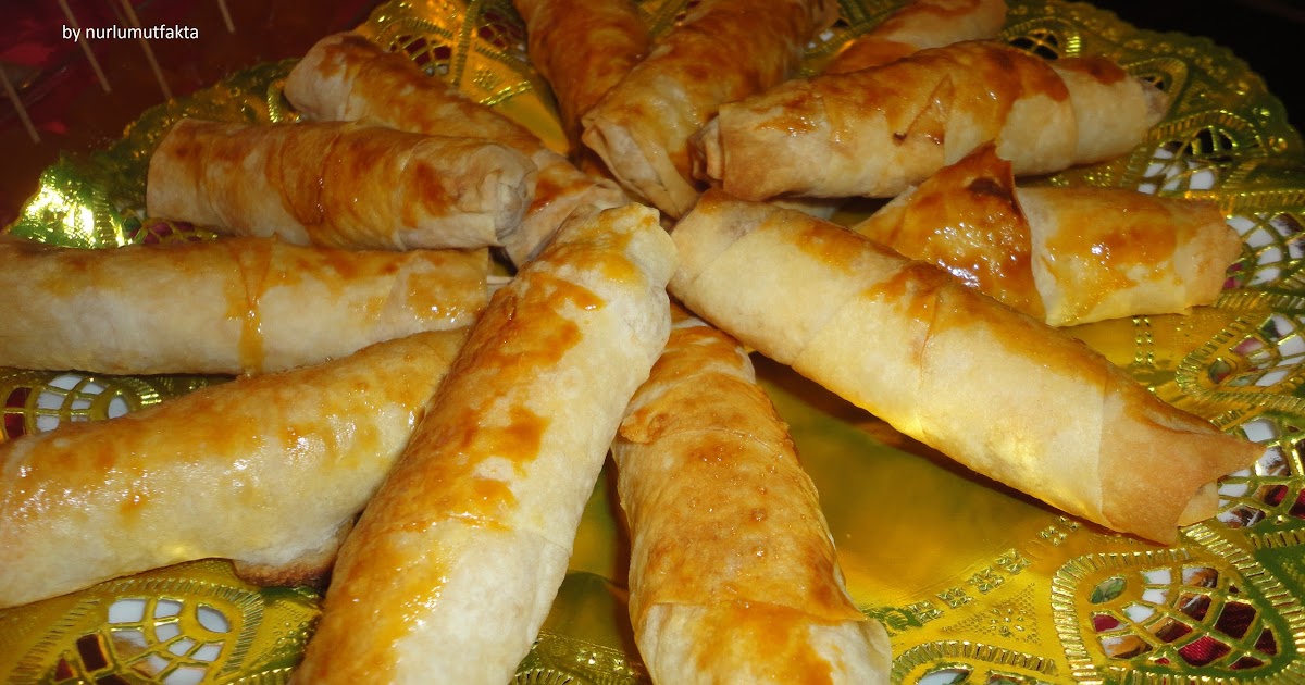 NURLUMUTFAKTA !!! BEŞAMELLİ TAVUKLU BÖREK