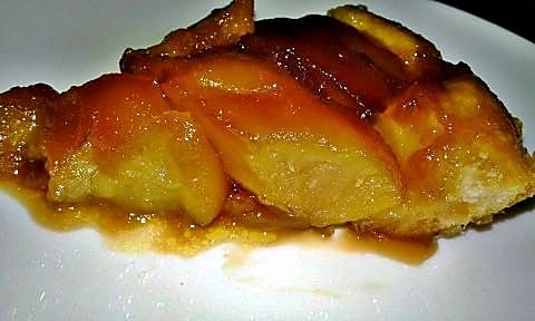 Porción tarta tatin de manzana