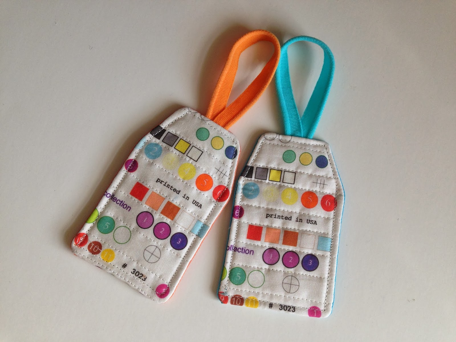 A Few Scraps Quilted Luggage Tag tutorial