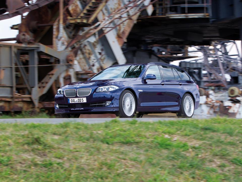 BMW-Alpina-D5-Bi-Turbo-Touring+2011.jpg