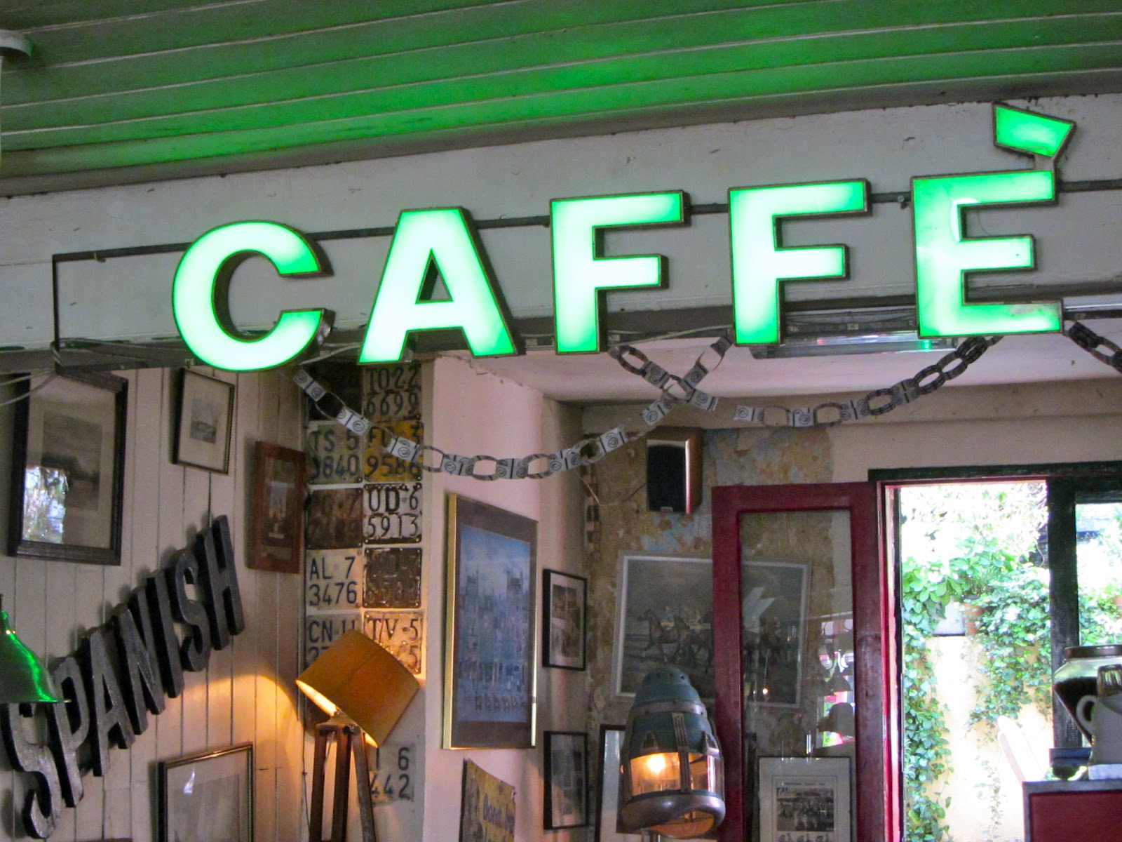 Miss Immy's London Scooter Caffè