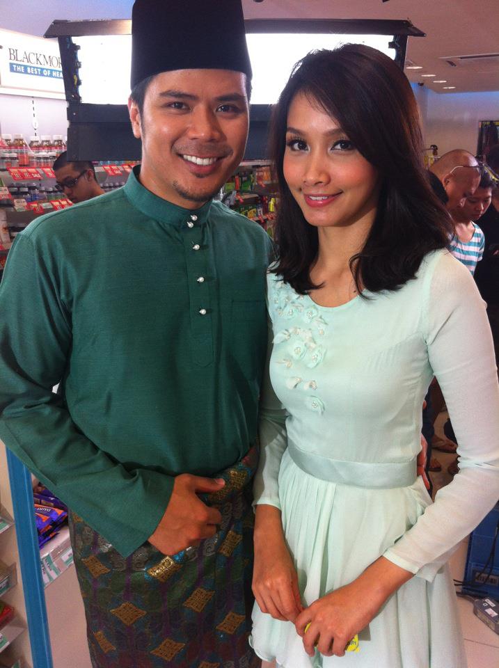 Baju Raya 2012