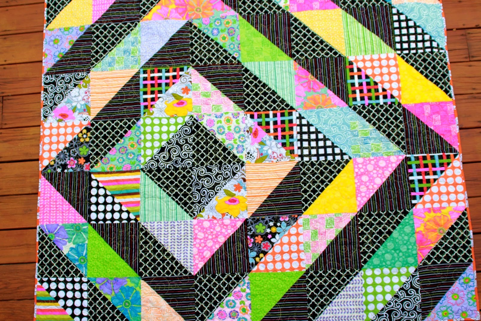 Threadbender's Quilt Shop Black backgrounds As Bright As it Gets