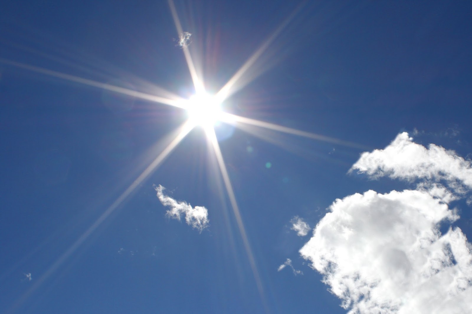 When the position of the Sun in the sky is the highest, or In pursuit of summer around the globe 68 When the position of the Sun in the sky is the highest, or In pursuit of summer around the globe 98
