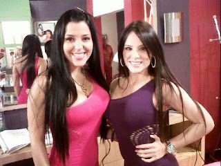 Las chicas de a que te Ries: Jimena Araya (Rosita), Andreína Álvarez, Gabriela Rodríguez, Gloria Ordóñez, Indonesia Riera y Sabrina Salemilas.