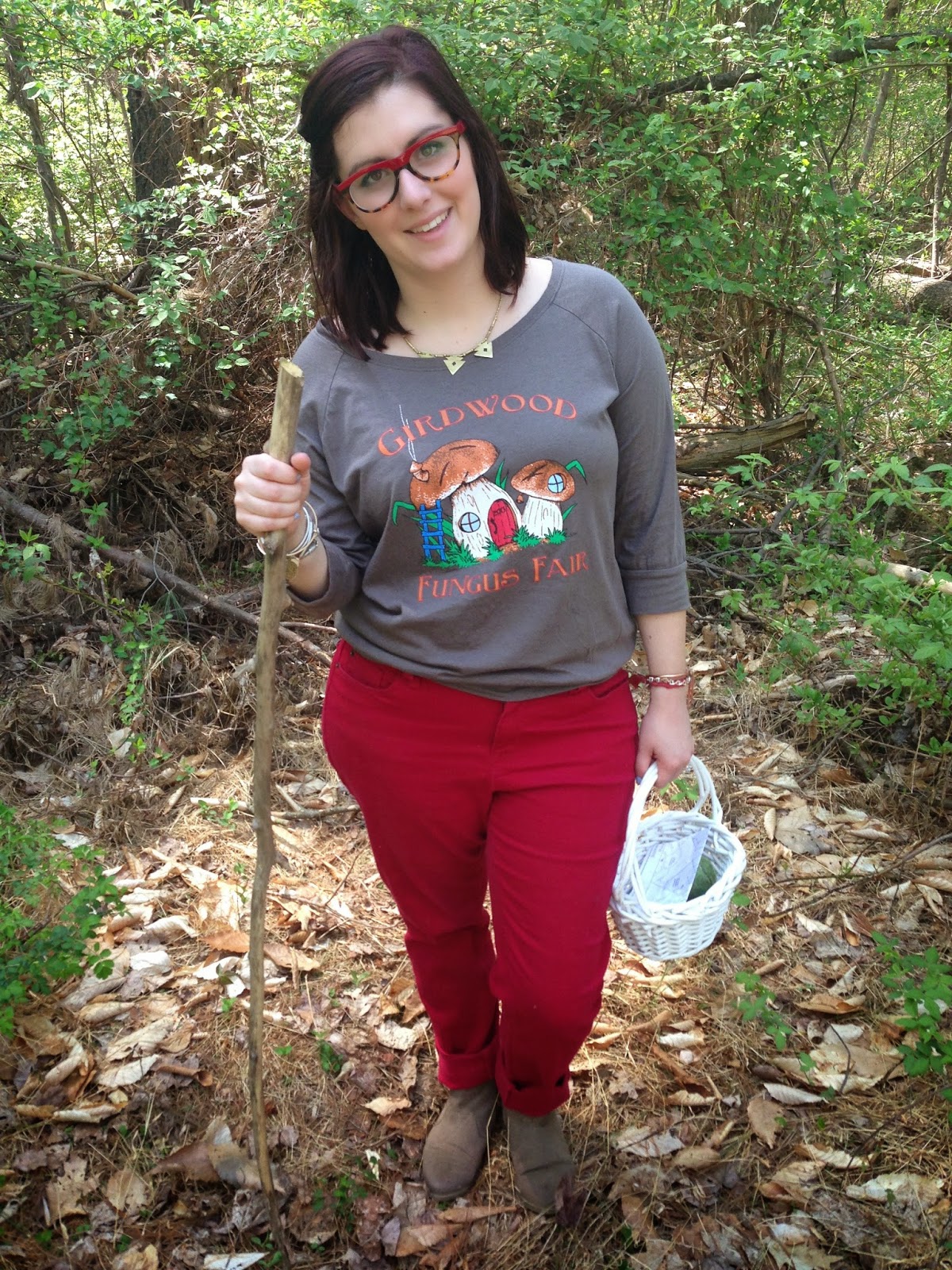 behind the leopard glasses my kind of hunting...