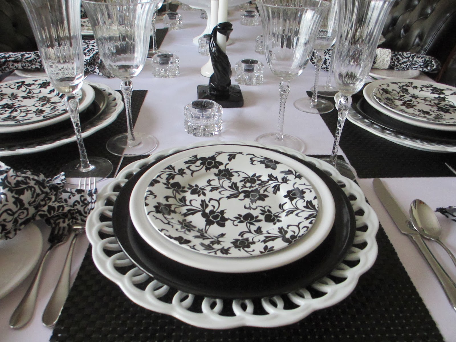 The Guest Black and White, Again Tablescape