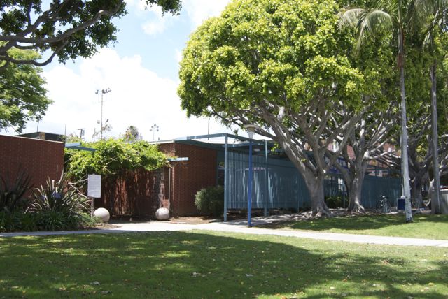 Modern Homes Los Angeles: Preservation Alert! Fickett Designed ...
