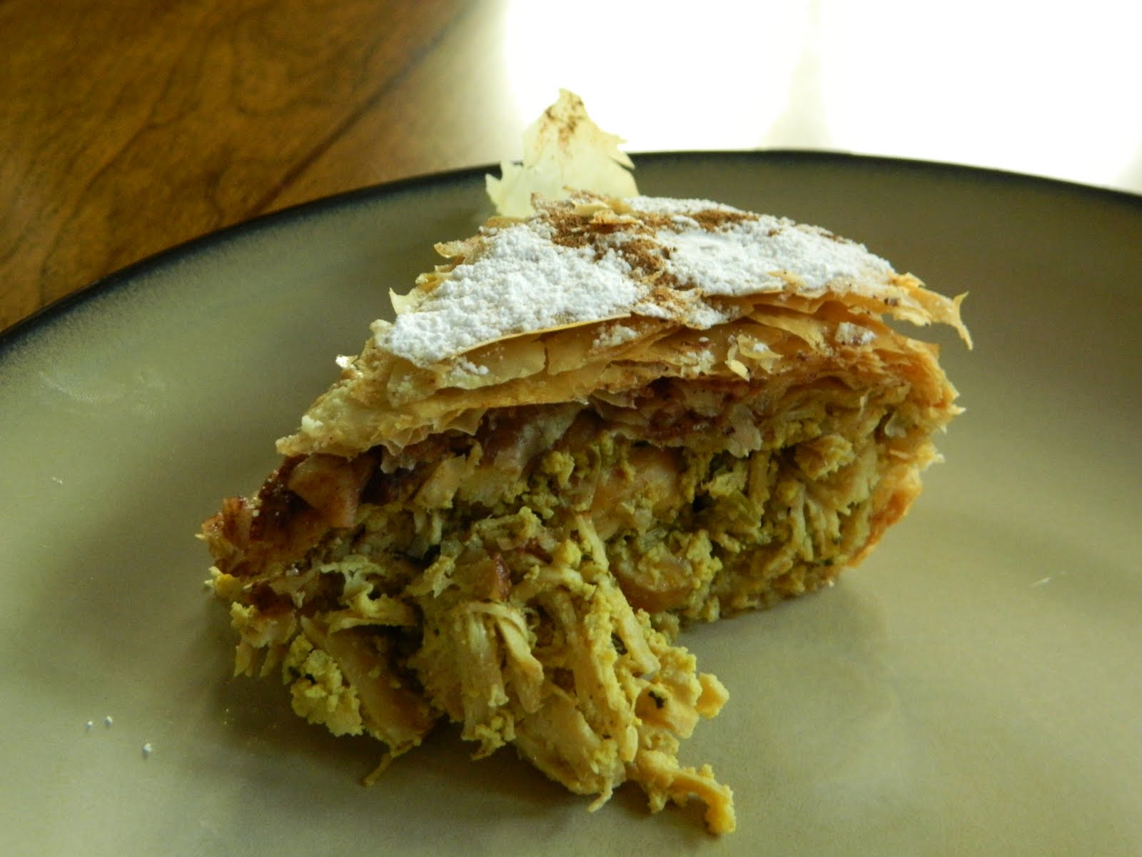 YummyPages BESTILLA...MOROCCAN CHICKEN PIE