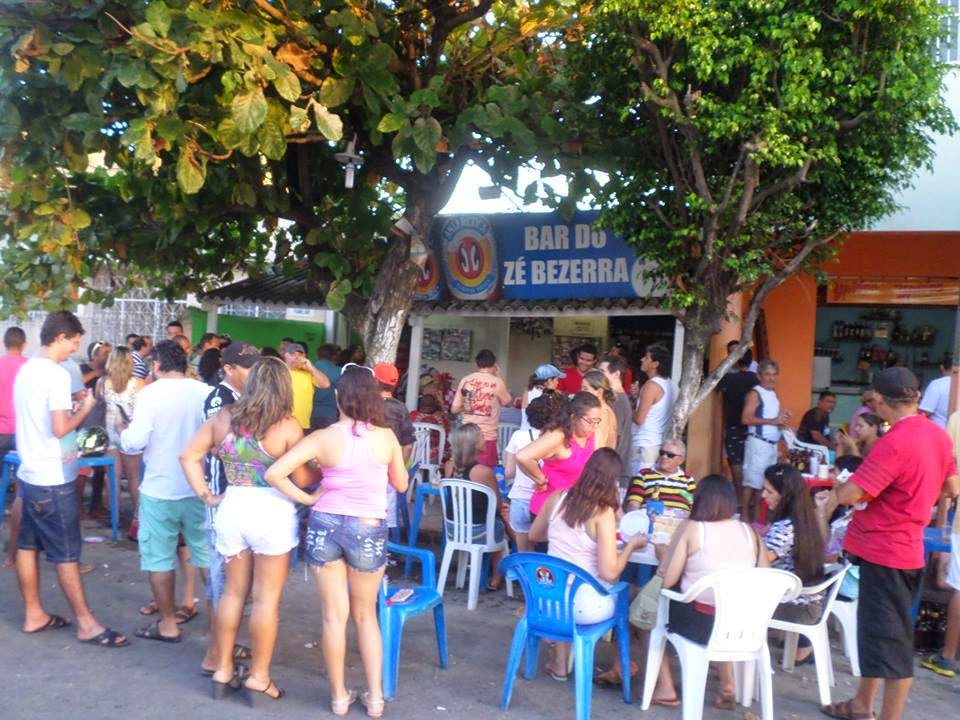 JORNAL PARQUE ARAXÁ Bar do Zé Bezerra comemora 45 anos