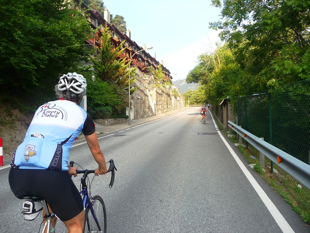 1001 PUERTOS LA COMELLA (Andorra la Vella/ Escaldes)