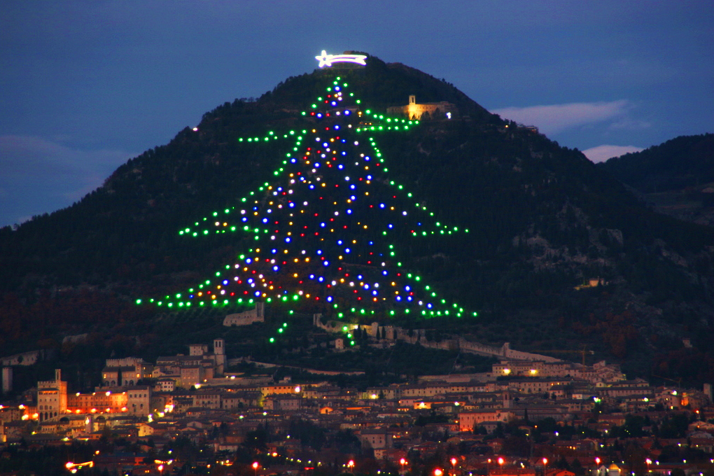 mount-ingino-new-year-tree.jpg