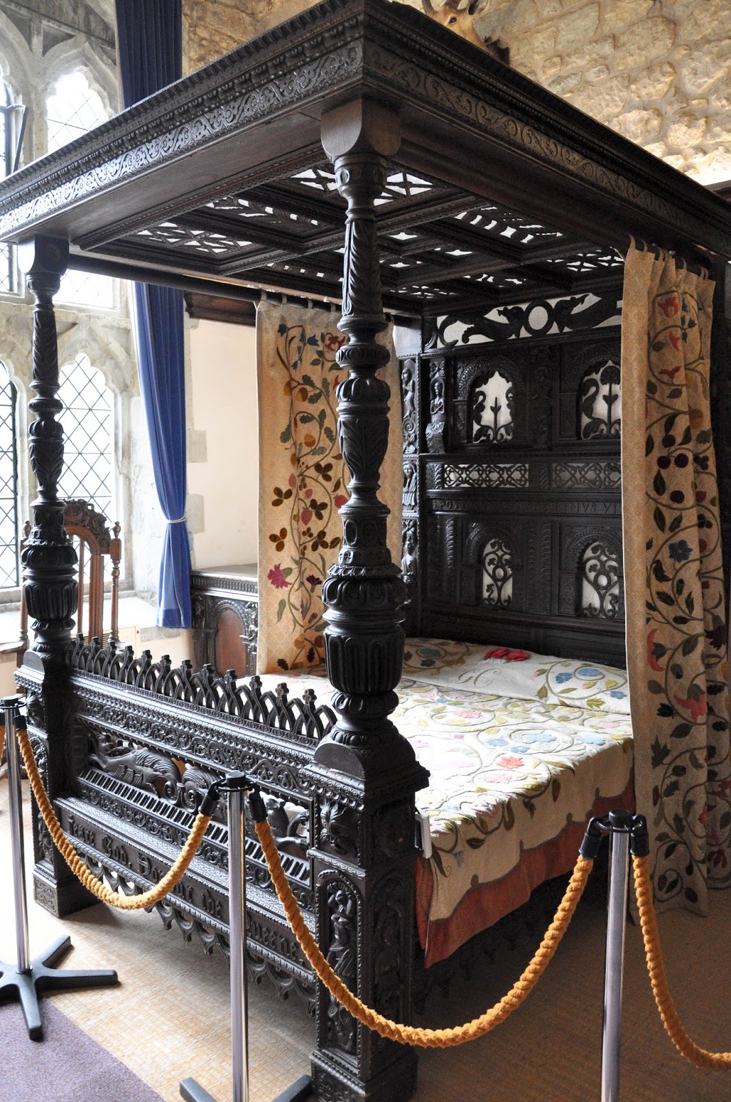 The four-poster bed, Carisbrook Castle, Isle of Wight, UK - www.rossiwrites.com