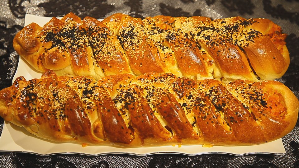 Damak Zevkimiz En Güzel Tatlar SAÇ ÖRGÜLÜ PATATESLİ BÖREK
