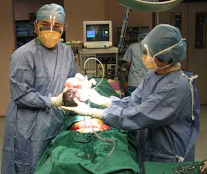 apakah operasi melahirkan beresiko?, bahaya operasi cesar