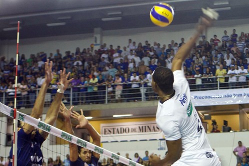 Vakifbank ganha do Besiktas por 3 a 0 durante a partida da Liga Turca de  Vôlei Feminino_