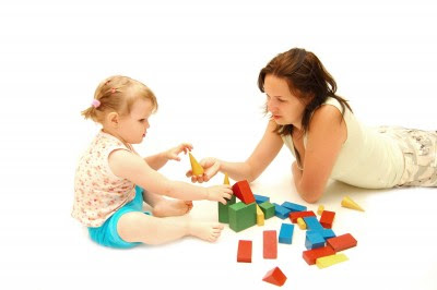namc montessori comparing montessori and reggio playing with blocks