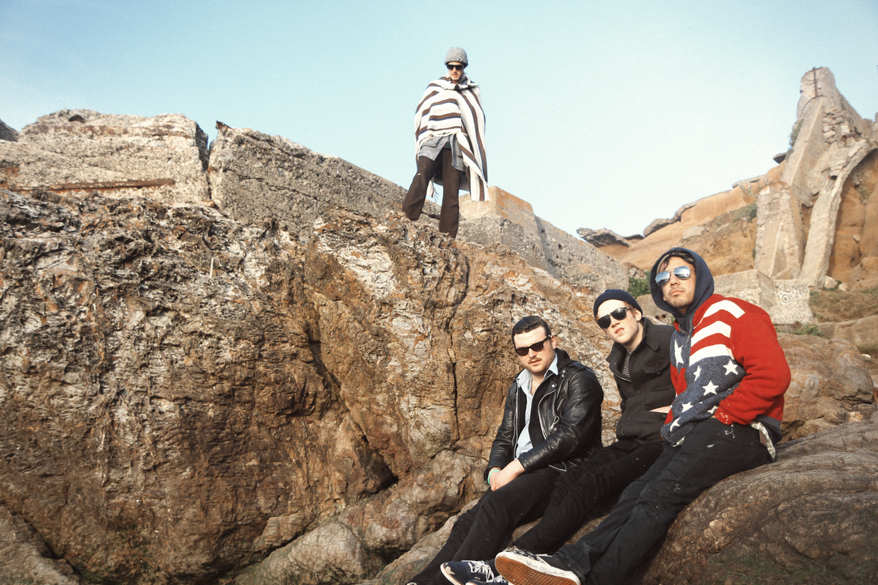 Dine Alone Records Signs La Skate Punks Fidlar