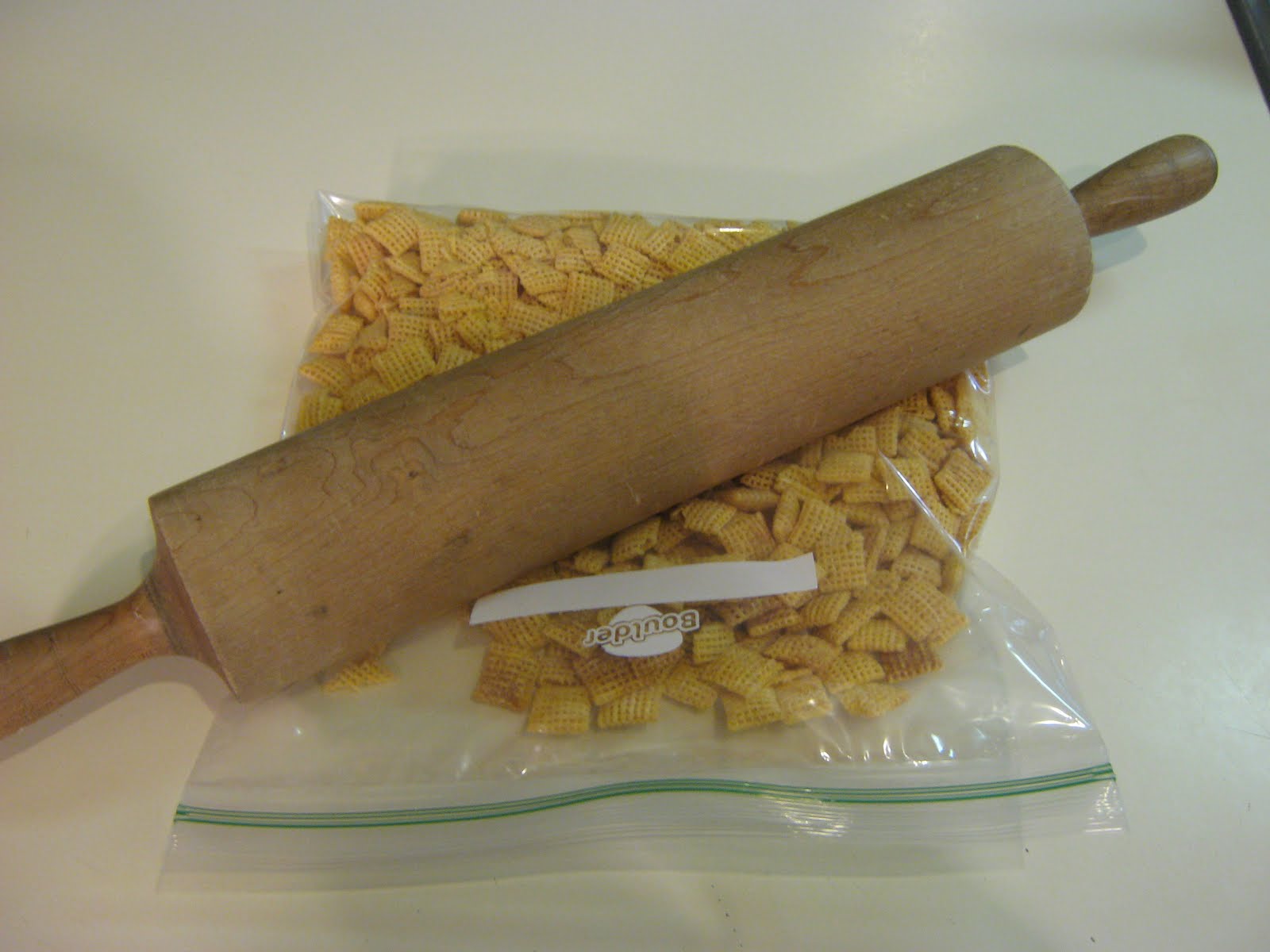 FakeIt Frugal Fast Fried Ice Cream Topping