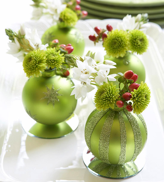 party you can create this really cute Christmas Ornament Centerpieces party you can create this really cute Christmas Ornament Centerpieces