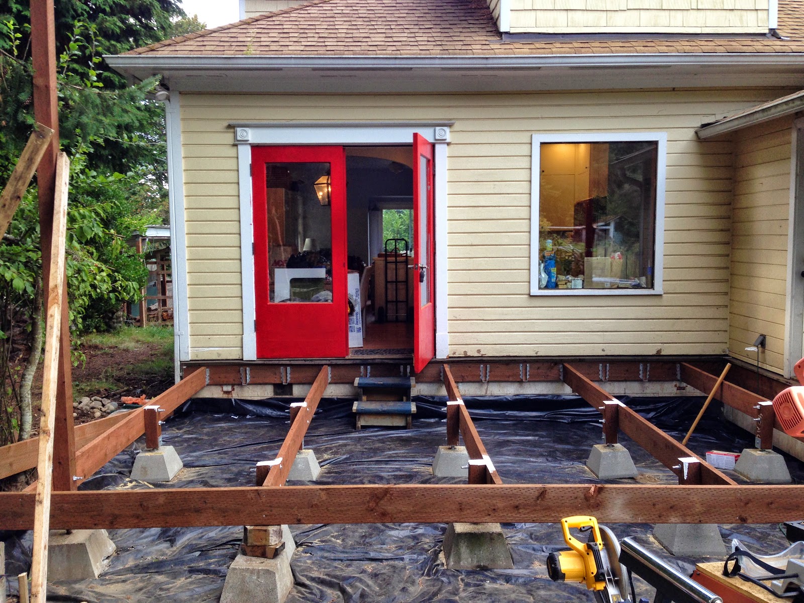 Hermione's House How to Build a Porch in 437 Easy Steps, Part 1