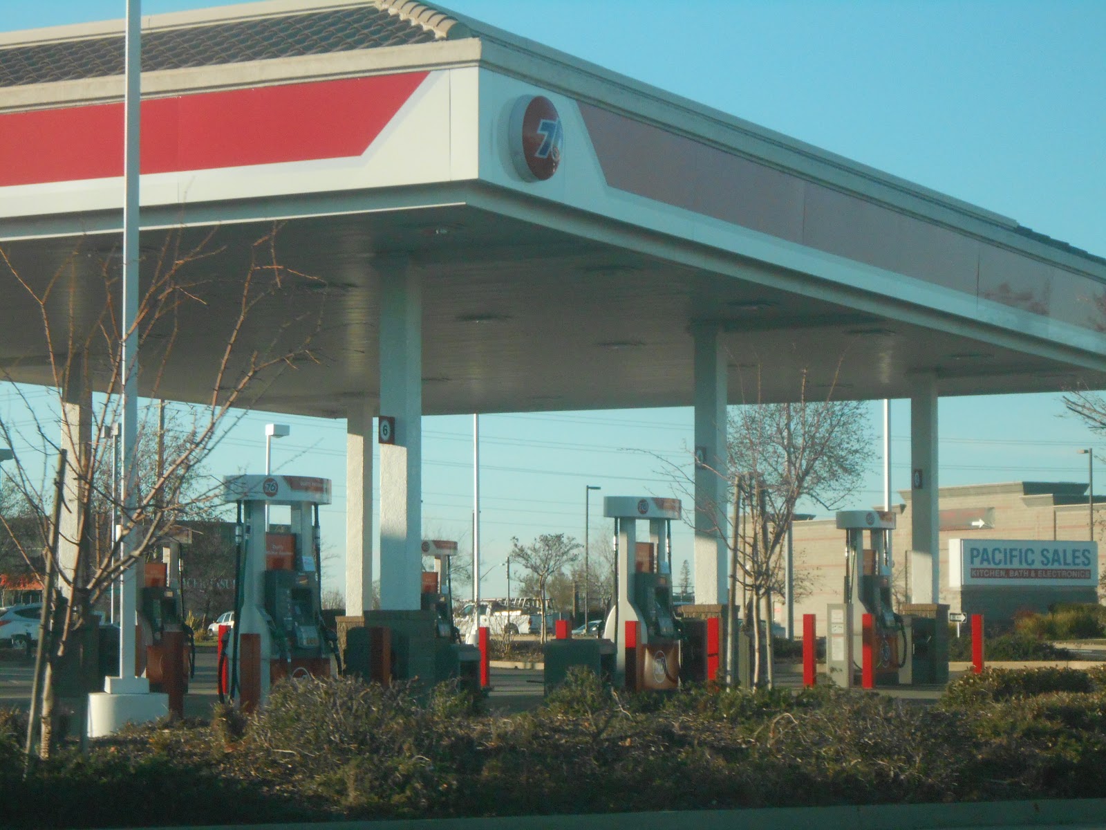 Hayden's Business Blog 76 Gas/7 Eleven in Roseville is now open!