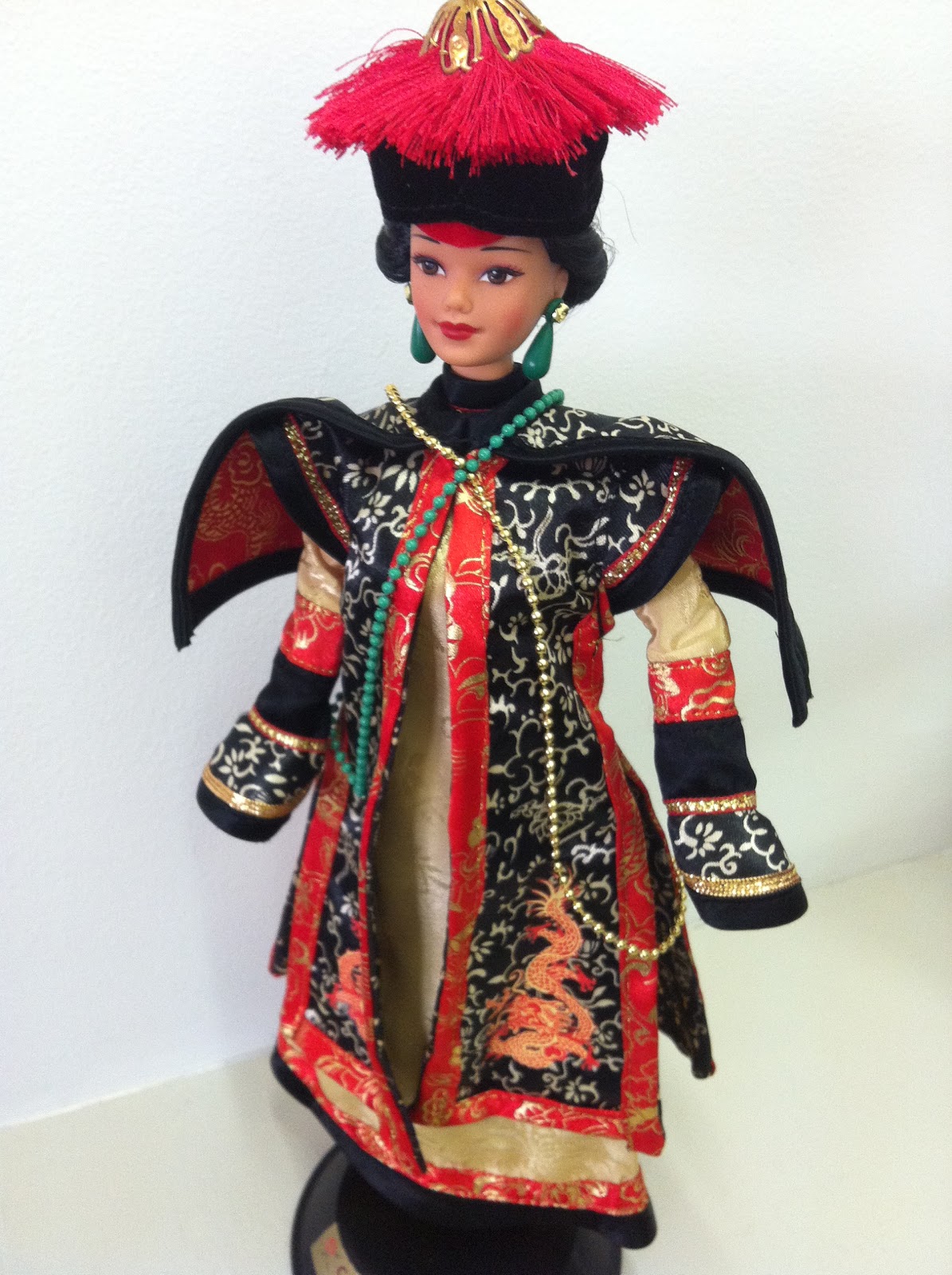 Barbie De-Boxed: Chinese Empress