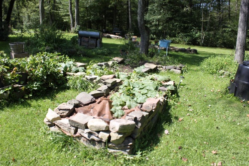 Reflections of katlupe: Building Raised Beds Out Of Stone