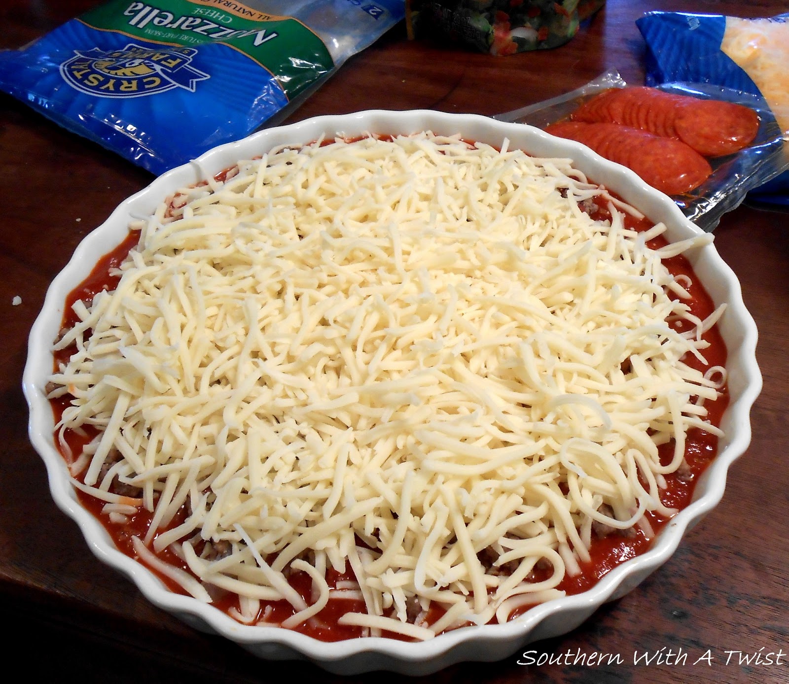 Southern With A Twist Pizza Dip
