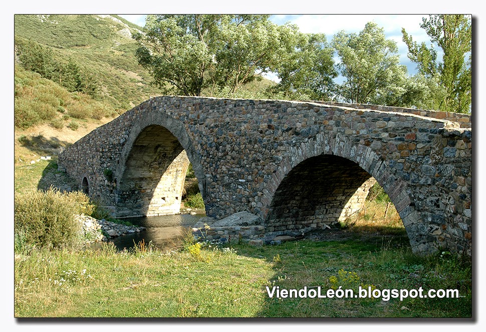 http://viendoleon.blogspot.com.es/2015/01/el-puente-de-los-campos-de-lugueros-leon_16.html