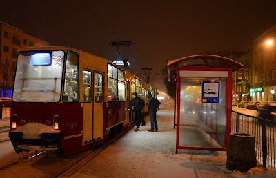 snow jeziorki park wa tram obscured number
