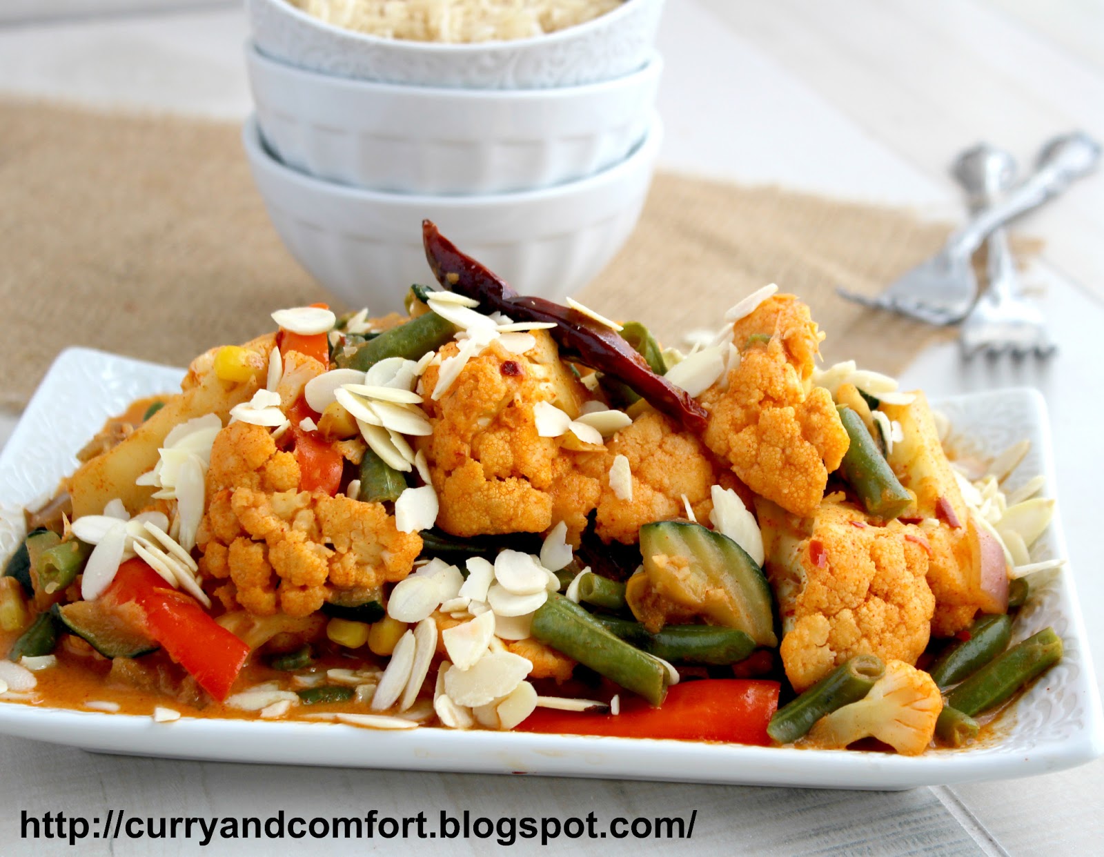 Kitchen Simmer Thai Style Vegetables in Red Curry Sauce