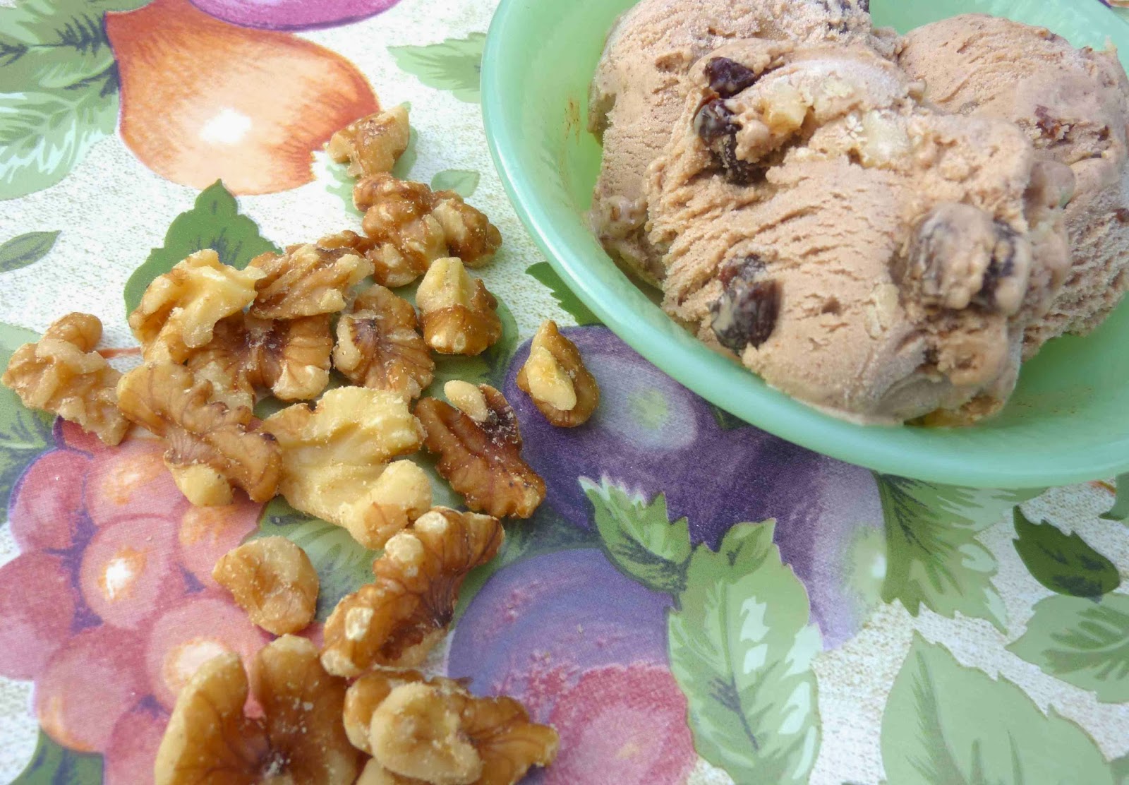 Cinnamon Raisin Walnut Ice Cream Diary of a Mad Hausfrau
