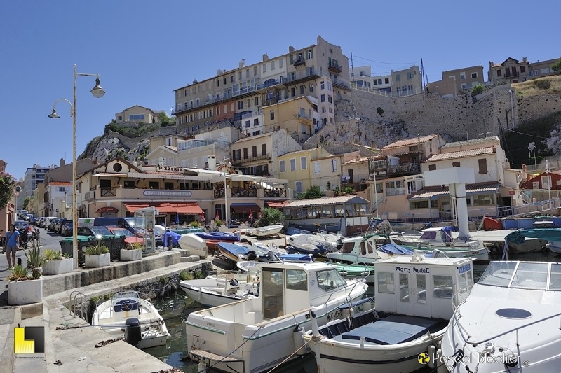 petit port de pêche du vallon des auffes Marseille photo pascal blachier